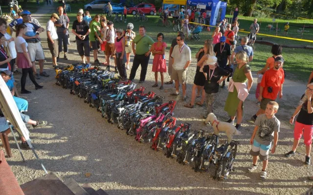Do Hradce Králové se na skládačkách sjedou cyklisté z celé republiky