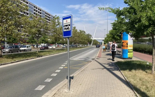 ZA ROHEM: Benešovka měla být chloubou Hradce Králové, teď je pro ostudu