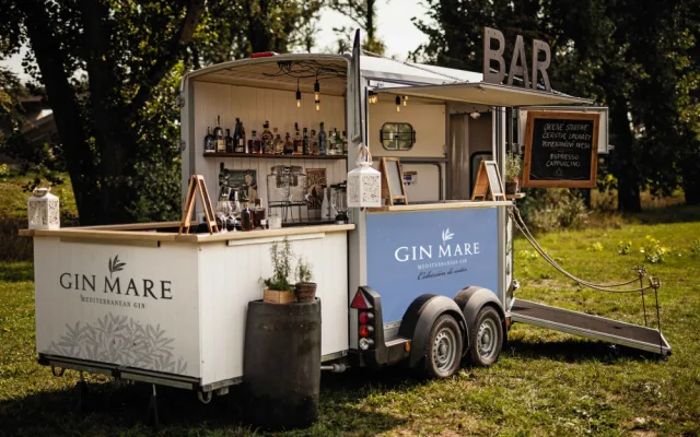 Do Hradce Králové míří druhý ročník Food Truck Festu. Kvůli koronaviru se málem nekonal