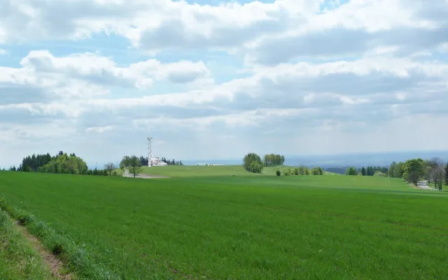 vizualizace rozhledny na vrchu Šibeník