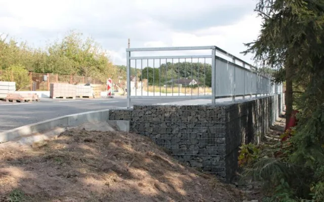Krkonošská ulice ve Dvoře Králové nad Labem je po devíti měsících opět otevřena