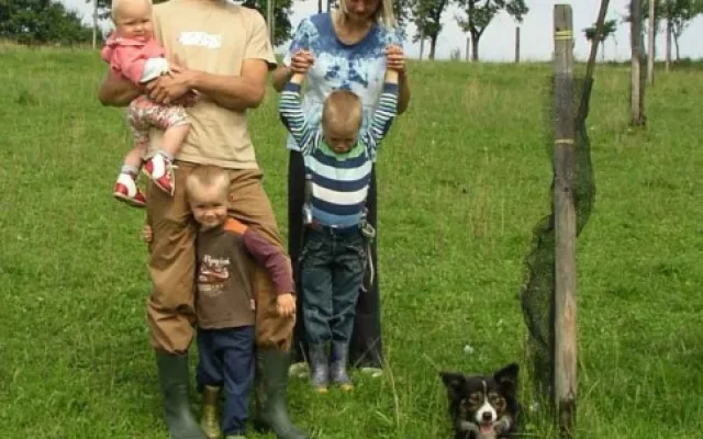 Vykašlali jsme se na práci v Praze a založili si farmu, říkají Susovy. Splnili si tak celoživotní sen