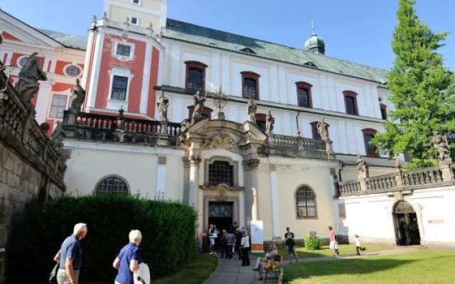 Broumovské kostely se můžou stát národní kulturní památkou