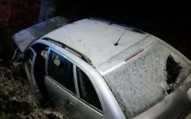 Královéhradecký kraji zasypal sníh. Na silnicích se stalo několik desítek nehod