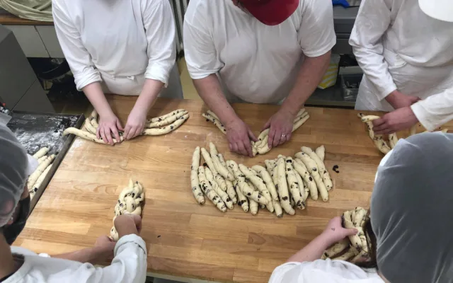 Z devítky do nejistoty? Gastronomie, cestovní ruch a služby můžou být i dnes sázka na jistotu!