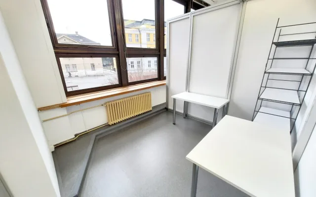 V Rychnově nad Kněžnou začal zkušební provoz očkovacího centra