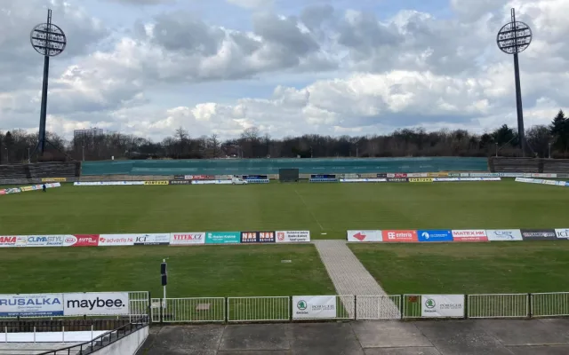 Jediné, co zůstane ze starého stadionu budou lízátka. Po jejich rekonstrukci se vrátí