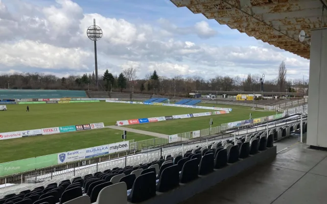 Jediné, co zůstane ze starého stadionu budou lízátka. Po jejich rekonstrukci se vrátí