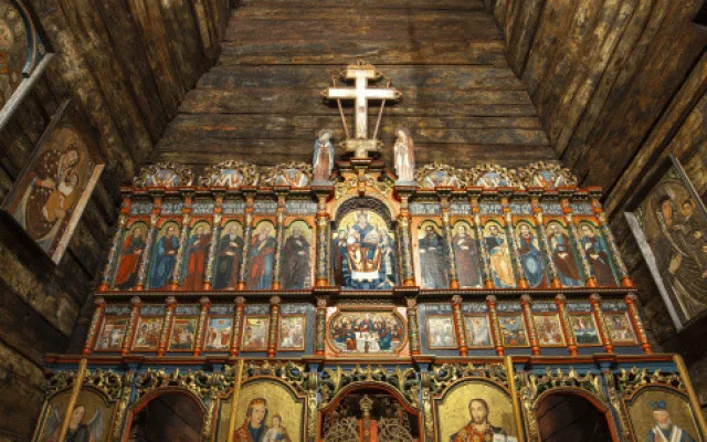 Velké natírání. Kostel sv. Mikuláše v Jiráskových sadech dostane ochrannou vrstvu