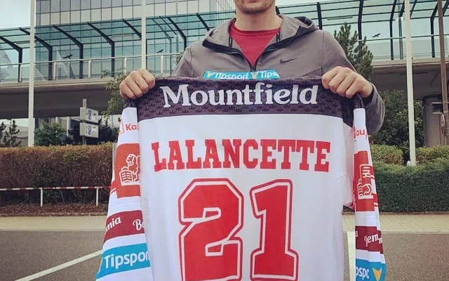 Christophe Lalancette přiletěl do Prahy včera a následně vyrazil do Hradce Králové