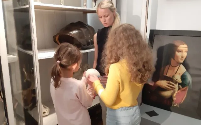 Muzeum východních Čech láká děti na alchymistické pokusy
