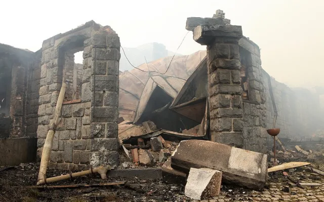 Před deseti lety vyhořela Petrova bouda v Krkonoších