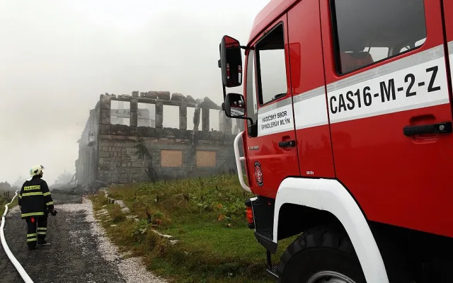 Před deseti lety vyhořela Petrova bouda v Krkonoších