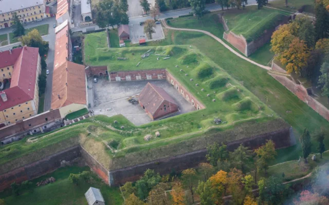 Brány josefovské pevnosti dokořán