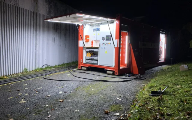 Hasiči v hradeckém kraji měli kvůli větru 200 výjezdů. ČEZ vyhlásil kalamitu
