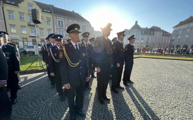 V Hradci Králové se včera udílely medaile za zásluhy