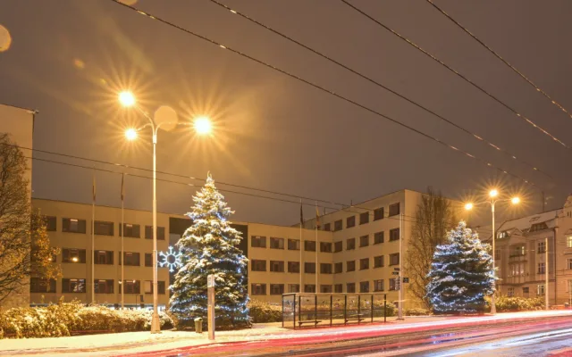 FOTO | VIDEO: Takhle vypadala první adventní neděle v Hradci Králové