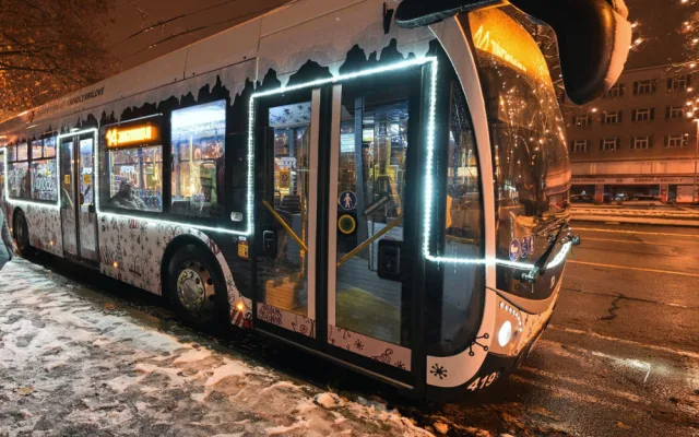 FOTO | VIDEO: Takhle vypadala první adventní neděle v Hradci Králové