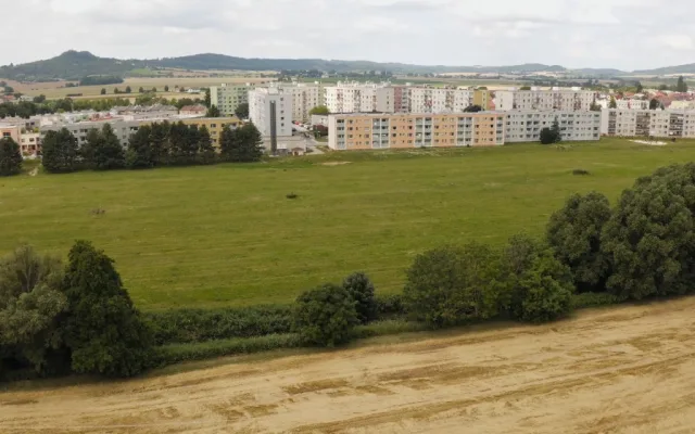 Jičín připravuje svůj největší odpočinkový park. Nabídne rozhlednu, cyklostezku i místa pro relaxaci
