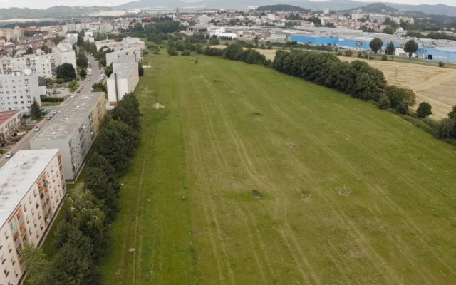 Jičín připravuje svůj největší odpočinkový park. Nabídne rozhlednu, cyklostezku i místa pro relaxaci