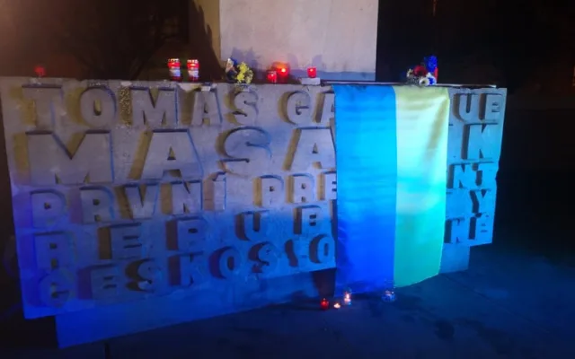V Hradci Králové vyjádřili podporu Ukrajině stovky lidí. Promluvili studenti, zástupci církve i samotní Ukrajinci