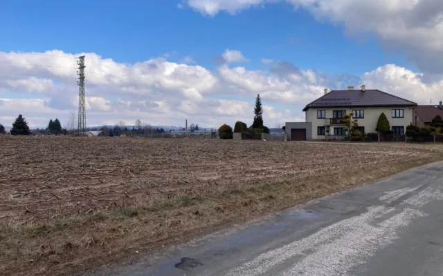 Stát podepsal smlouvu s firmou, která postaví obchvat Nové Paky. Stavba začne v září