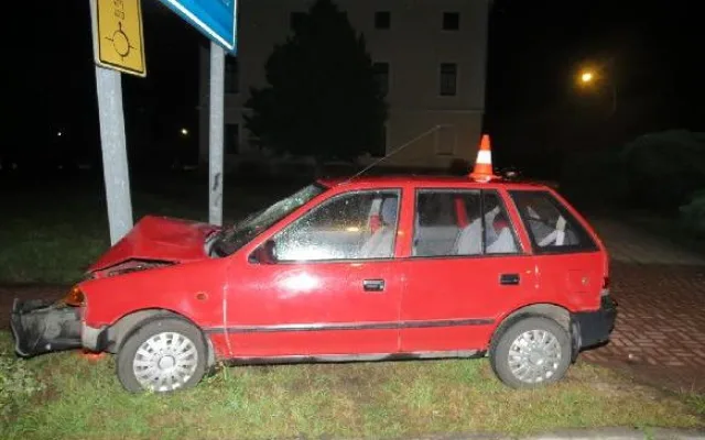 Během dvou hodin způsobil řidič dvě dopravní nehody. Byl pod vlivem alkoholu