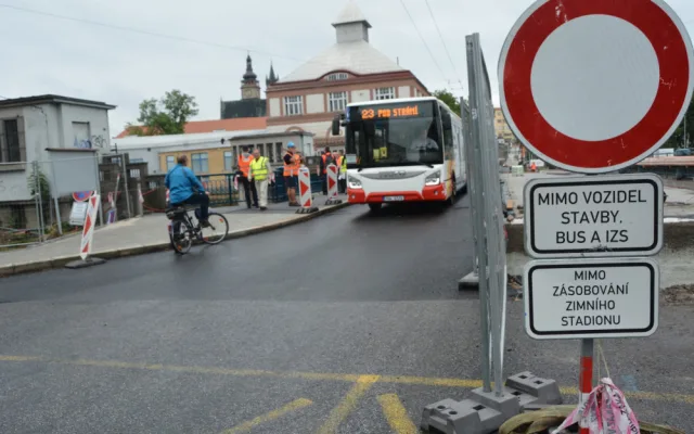 Příští týden se otevře Fortna pro MHD. Řidiči osobáků si musí počkat do konce roku