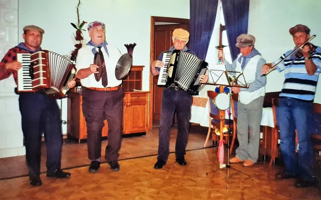Miloš JIrman s přáteli