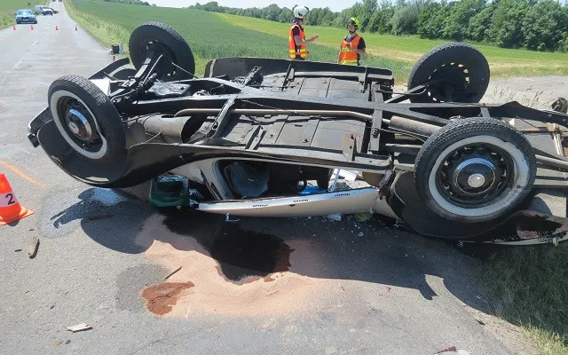 Na Hradecku havaroval veterán Praga Piccolo. Škoda je přes milion korun