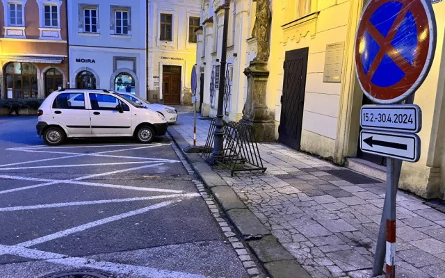 Počasí přeje, hradecký Kopeček se pro dopravu uzavře už zítra