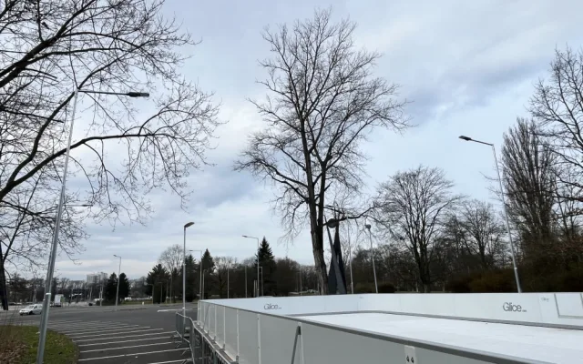 ANKETA: Kluziště u malšovického stadionu vypadá opuštěně