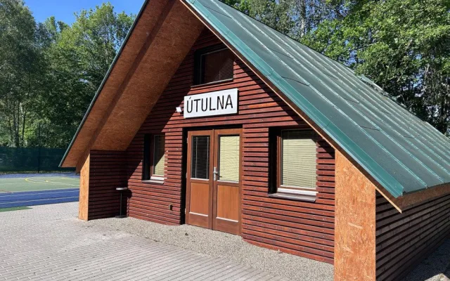 Hradec investoval přes milion do multifunkčního sportoviště u Stříbrňáku. Využijí ho i školy