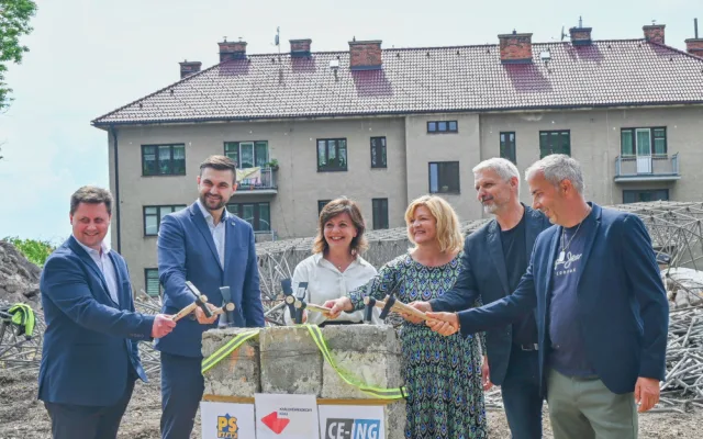 Začala stavba nového domova pro 18 klientů se zdravotním postižením. Stát bude 140 milionů