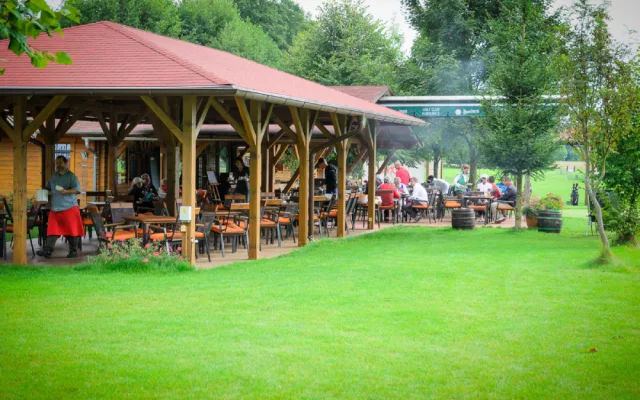 Když se setkají hráči golfu s legendami rocku. Blíží se další ročník legendárního turnaje LB Open 2024