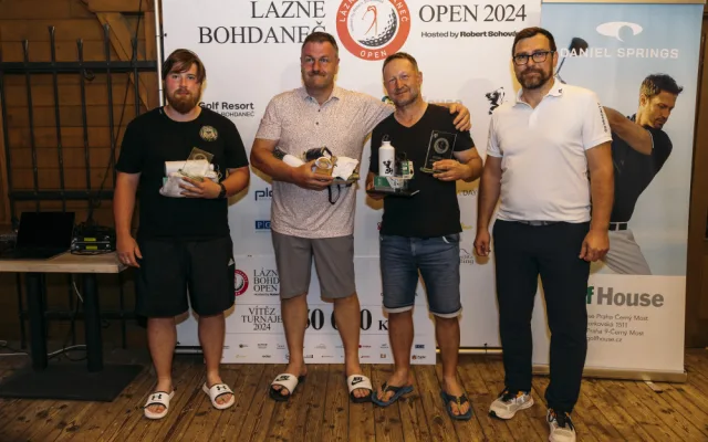 Golfresort Lázně Bohdaneč hostil jeden z nejprestižnějších turnajů v Česku. Doplnila ho show skupiny Queenie