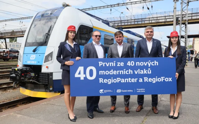 Na tratě v hradeckém kraji vyjede 40 nových vlaků za čtyři miliardy