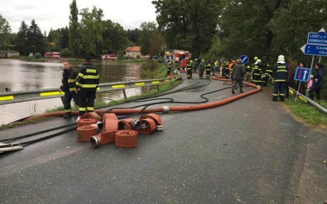 Hasiči v hradeckém kraji dnes zasahovali kvůli počasí u více než 210 událostí