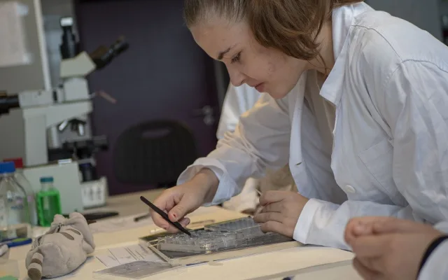 Mým snem je vyřešit poruchu srážlivosti krve, říká nadaná studentka Soňa Kleinerová