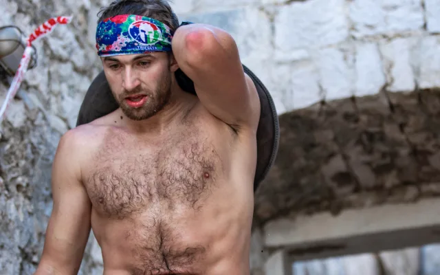Richard Hynek je dvojnásobným mistrem světa Spartan. Ovládl Hvar i soupeře