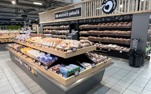 Vánoční nákupy v supermarketu Terno jsou svátky chutí od regionálních výrobců