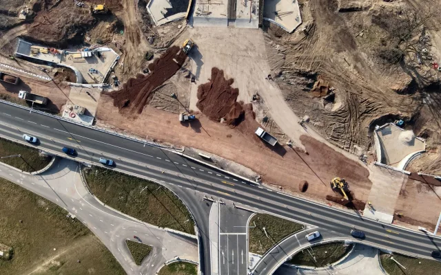 Rekonstrukce hradecké křižovatky Mileta se dostává do finální fáze