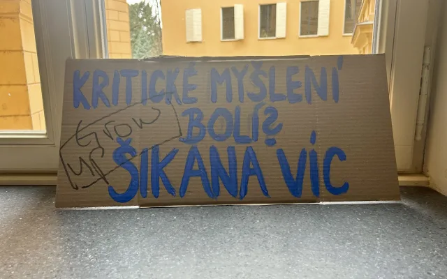 Nejsem démon, říká profesor obviněný z šikany studentů. Nyní začíná pracovat na UHK