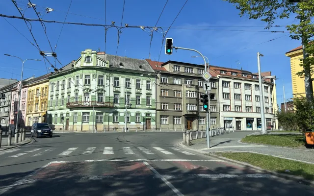 Od zítřka startuje dopravní omezení v centru Hradce