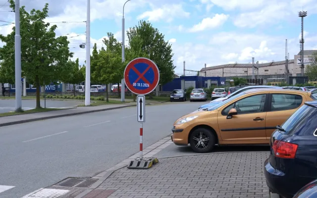 V Hradci dnes začínají další omezení kvůli rekonstrukci nádraží