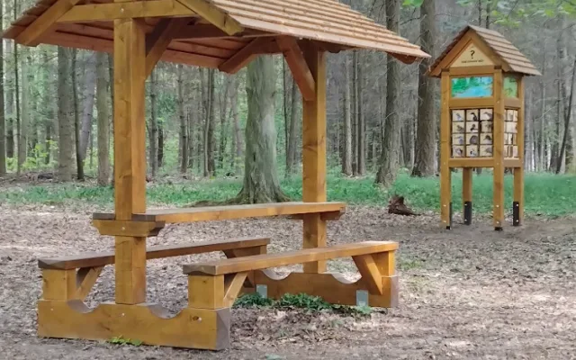 FOTO: Kam s dětmi? Třebechovice lákají na hry i odpočinek v lese
