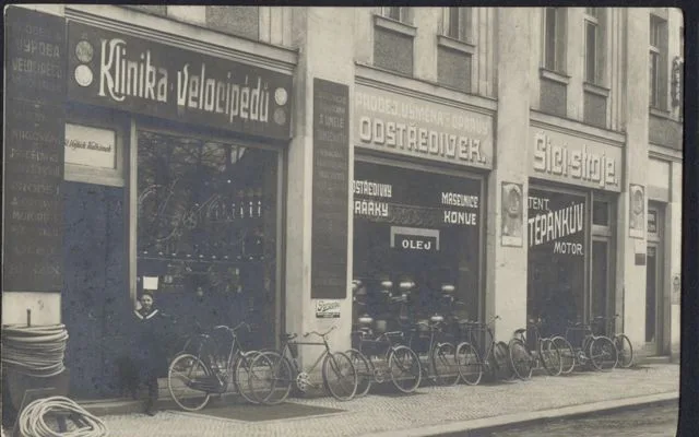 Prodejna kolem roku 1920