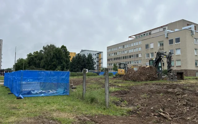 V Hradci začala stavba infekčního pavilonu za miliardu. Součástí bude i parkovací dům