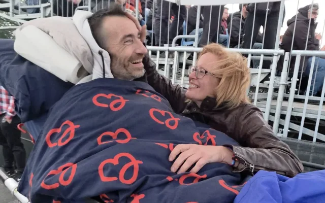Ivo má ALS a komunikuje jen mrkáním. I tak si užil koncert Iron Maiden