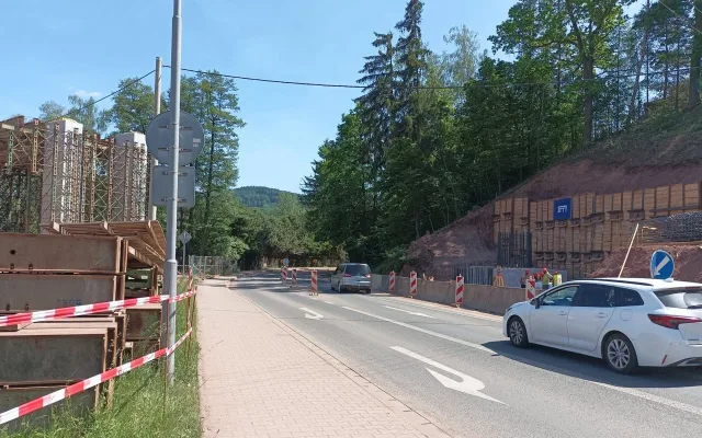 Stavba obchvatu Náchoda zkomplikuje dopravu. Uzavře se cesta na Broumov